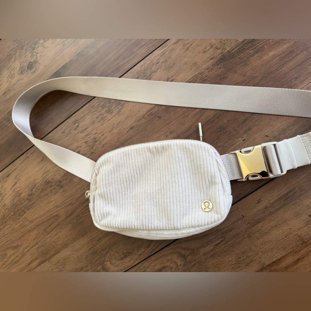 Lululemon White Belt Bag